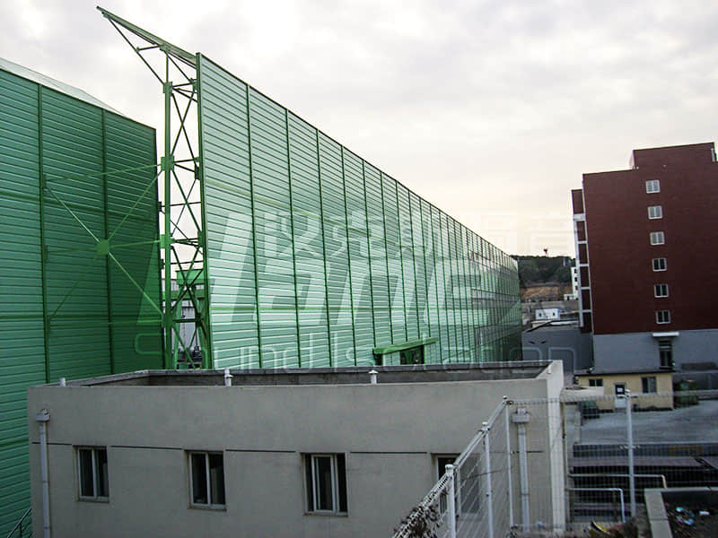 化工廠PTA裝置廠區大型桁架聲屏障 化工廠PTA裝置廠區大型桁架聲屏障